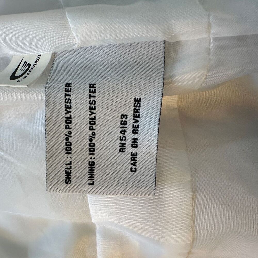 Black Rivet white rain coat - Picture 7 of 9